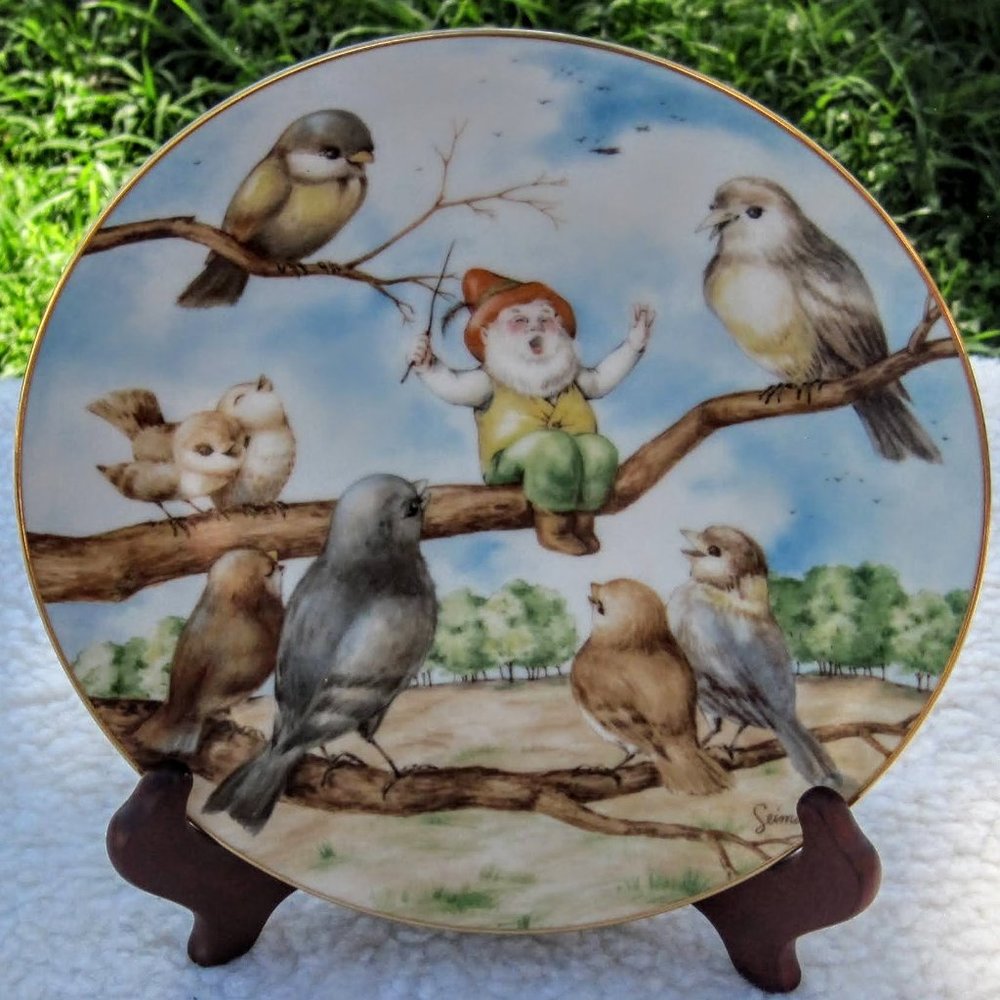 Woodmere "The Happy Chorus" limited edition plate